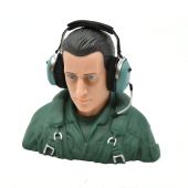 RC Flying Civil Pilot Bust with removable headphones 1/5-1/4